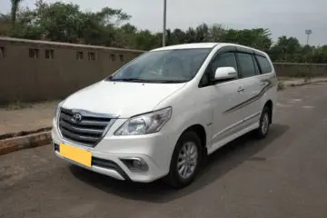 Innova Car Hire in Jalandhar